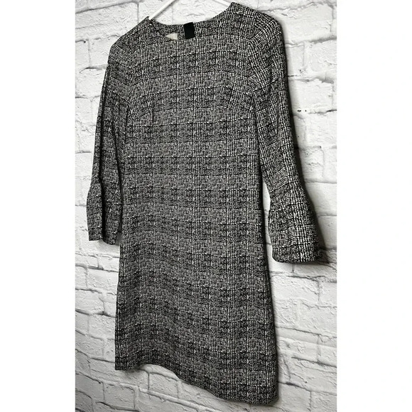 Hobbs London Black Cream Shift Dress size 2. - Picture 2 of 9